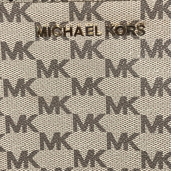 Michael Kors Jet Set Logo Coated Canvas Pouch - Brown - Picture 5 of 6